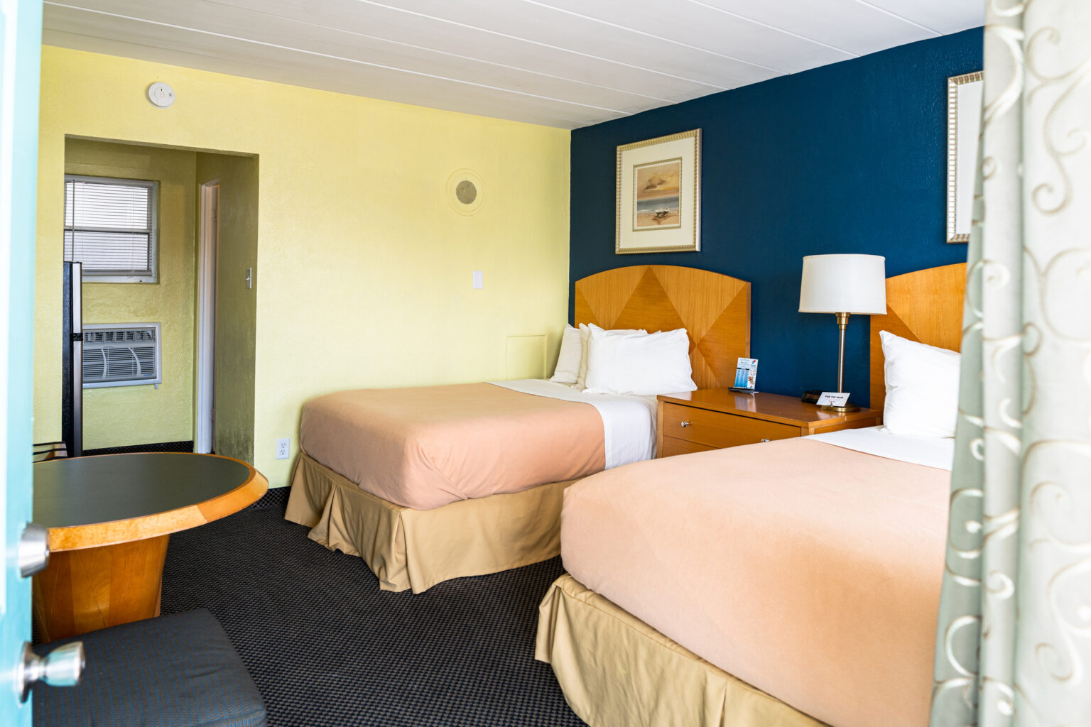Room Photos The Island Breeze Motel